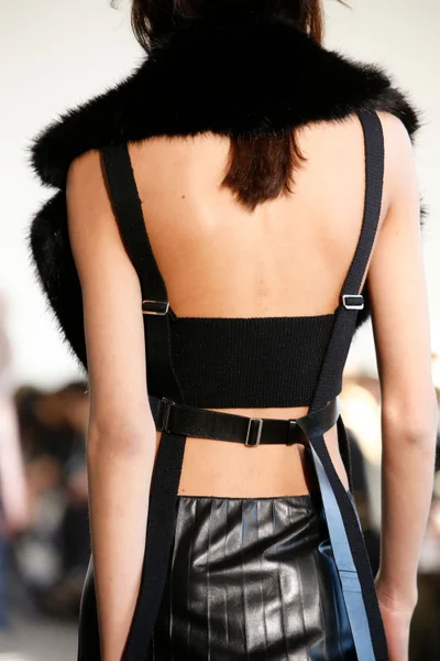 Look 22